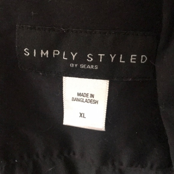 Basic black button down - Picture 2 of 3